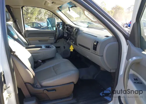 2013 Chevrolet Silverado 2500Hd Work Truck from USA, damaged, VIN 1GC2CVCG2DZ185563